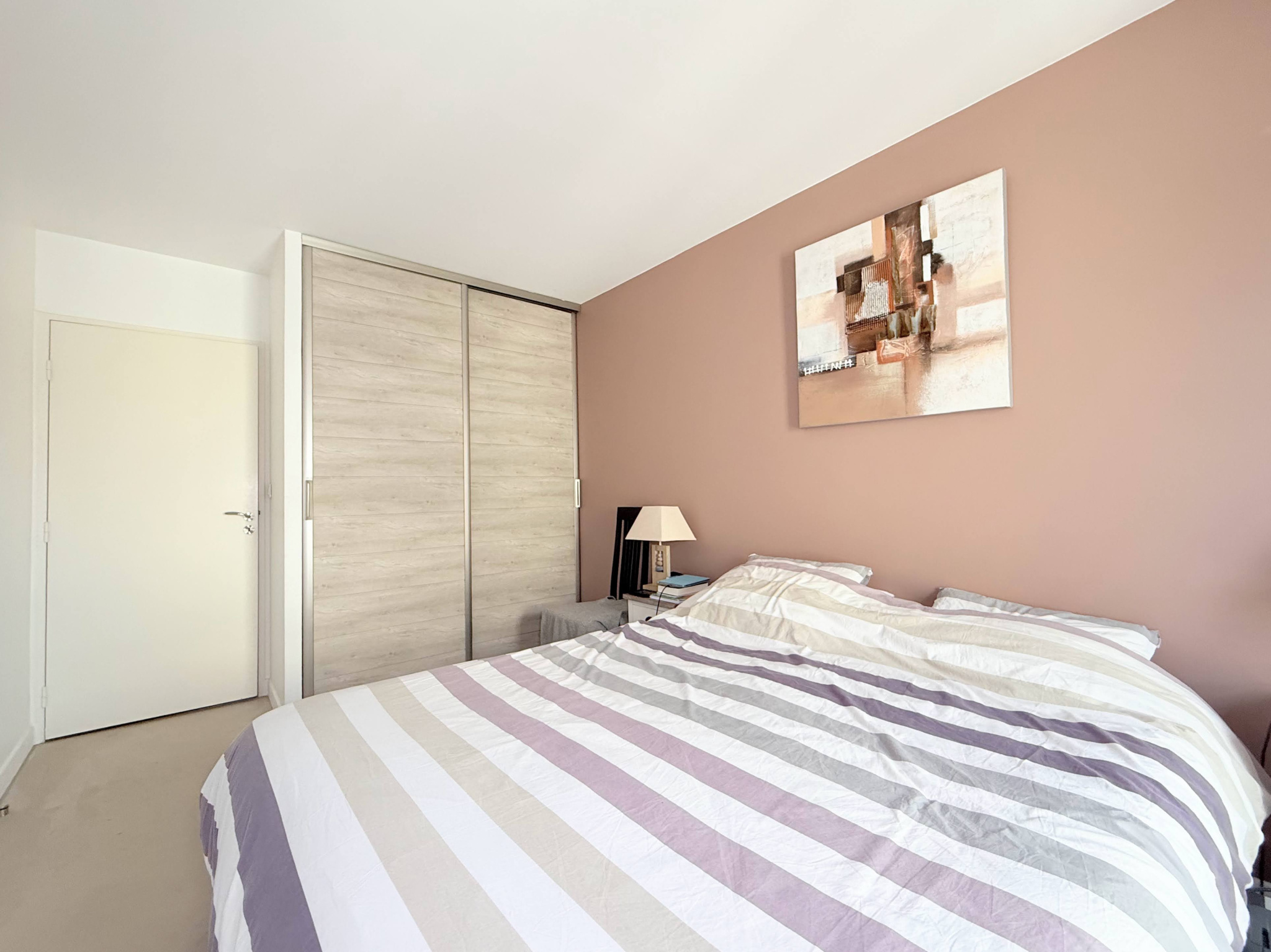 Appartement 116.3 m2 Puteaux limite Suresnes