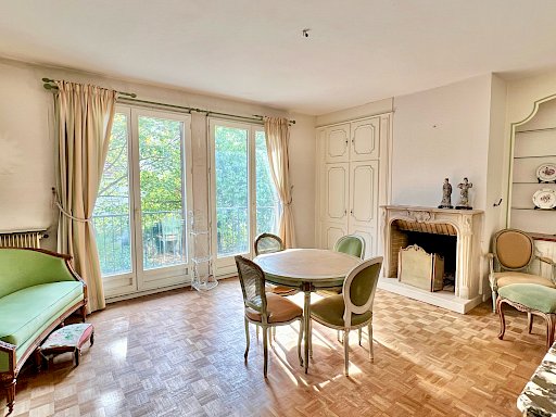 Appartement 3 pièces avec balcon et cheminée. - 3