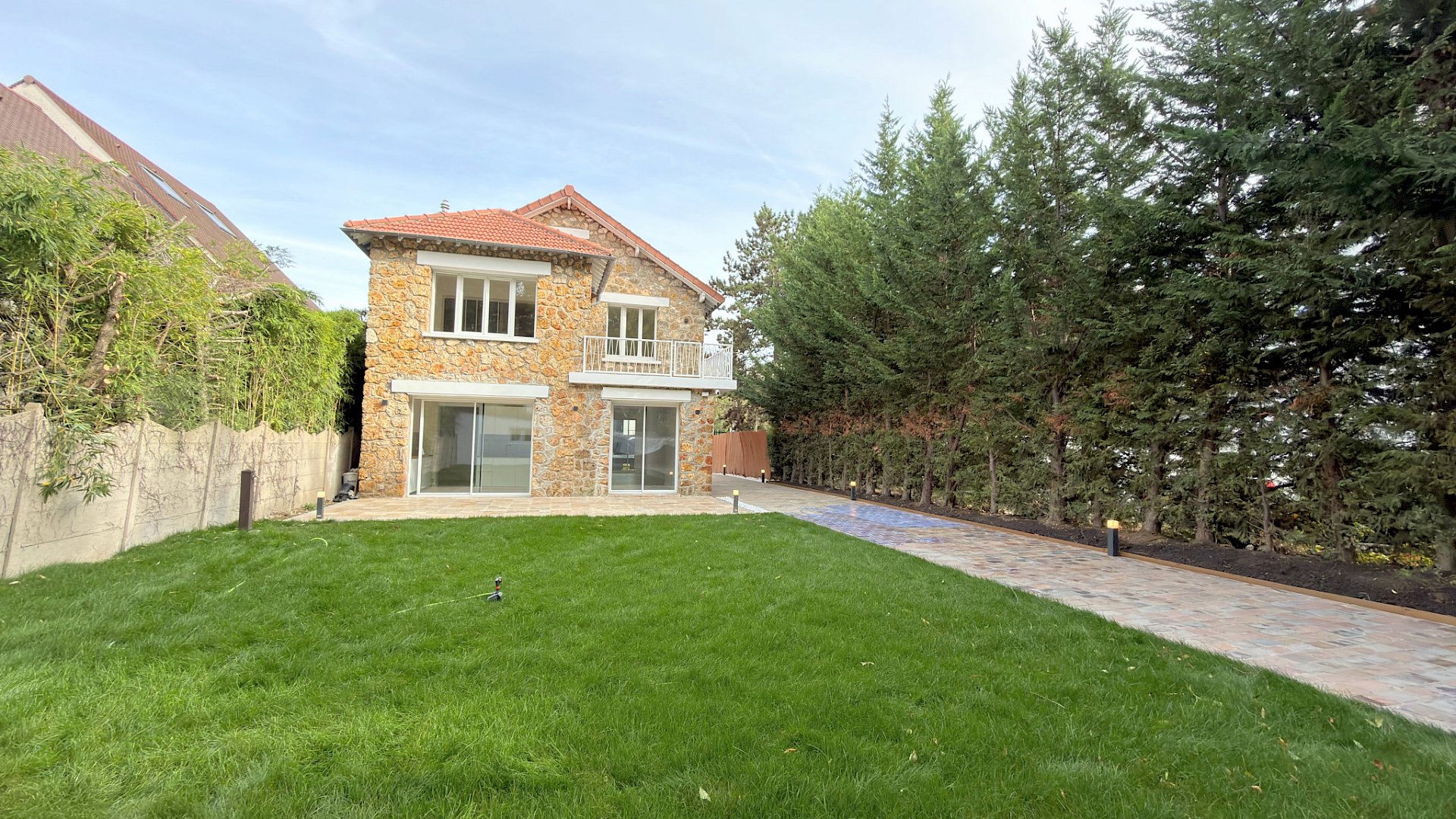 Maison familiale 5 chambres - jardin - garages - Rueil Malmaison