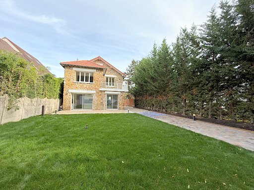 Maison familiale 5 chambres - jardin - garages - Rueil Malmaison