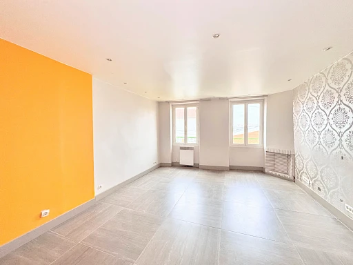 MAISON DE VILLE   2 CHAMBRES   CŒUR DE VILLE - 1