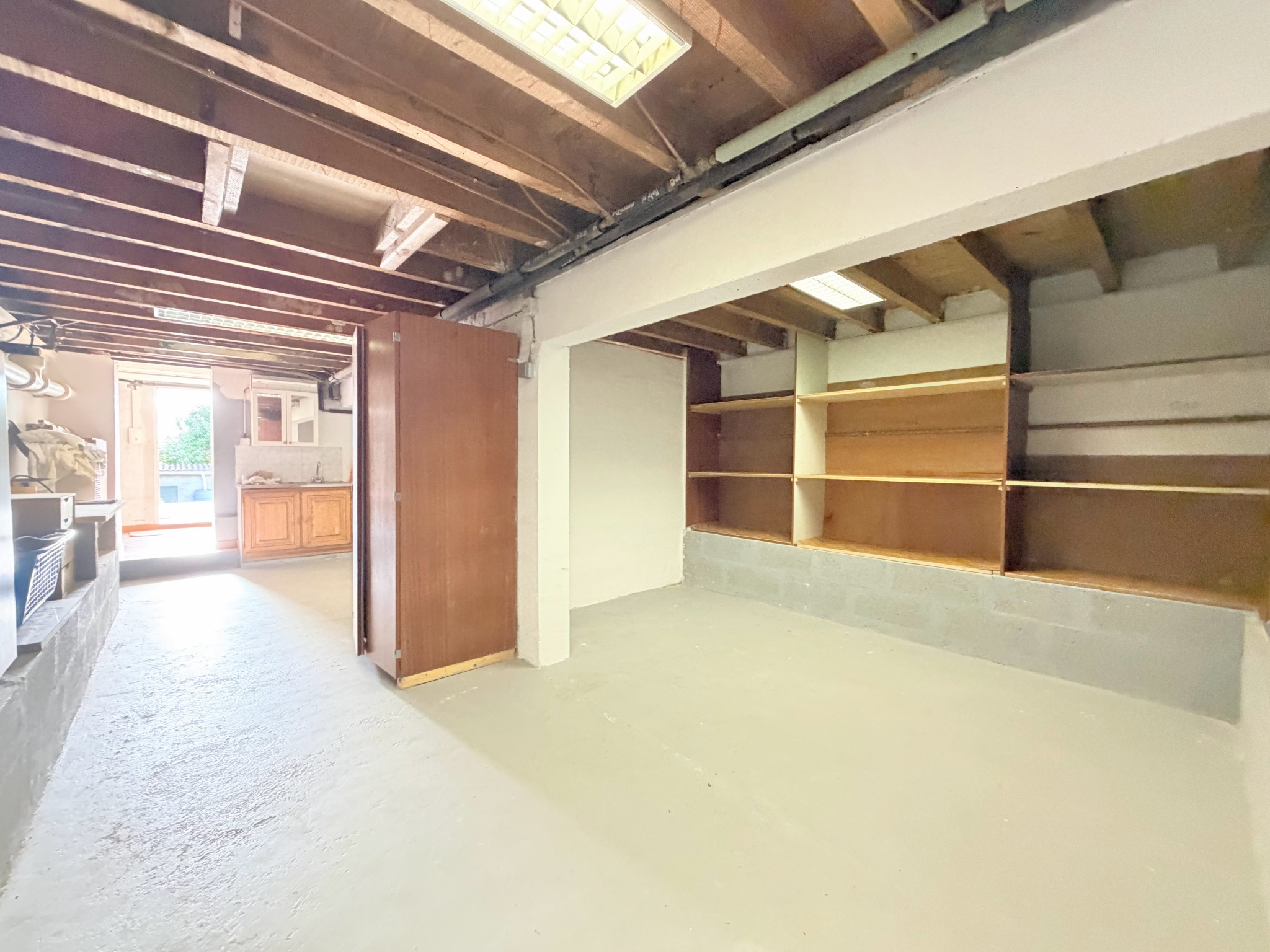 Maison limite Suresnes   Parcelle 367 m2