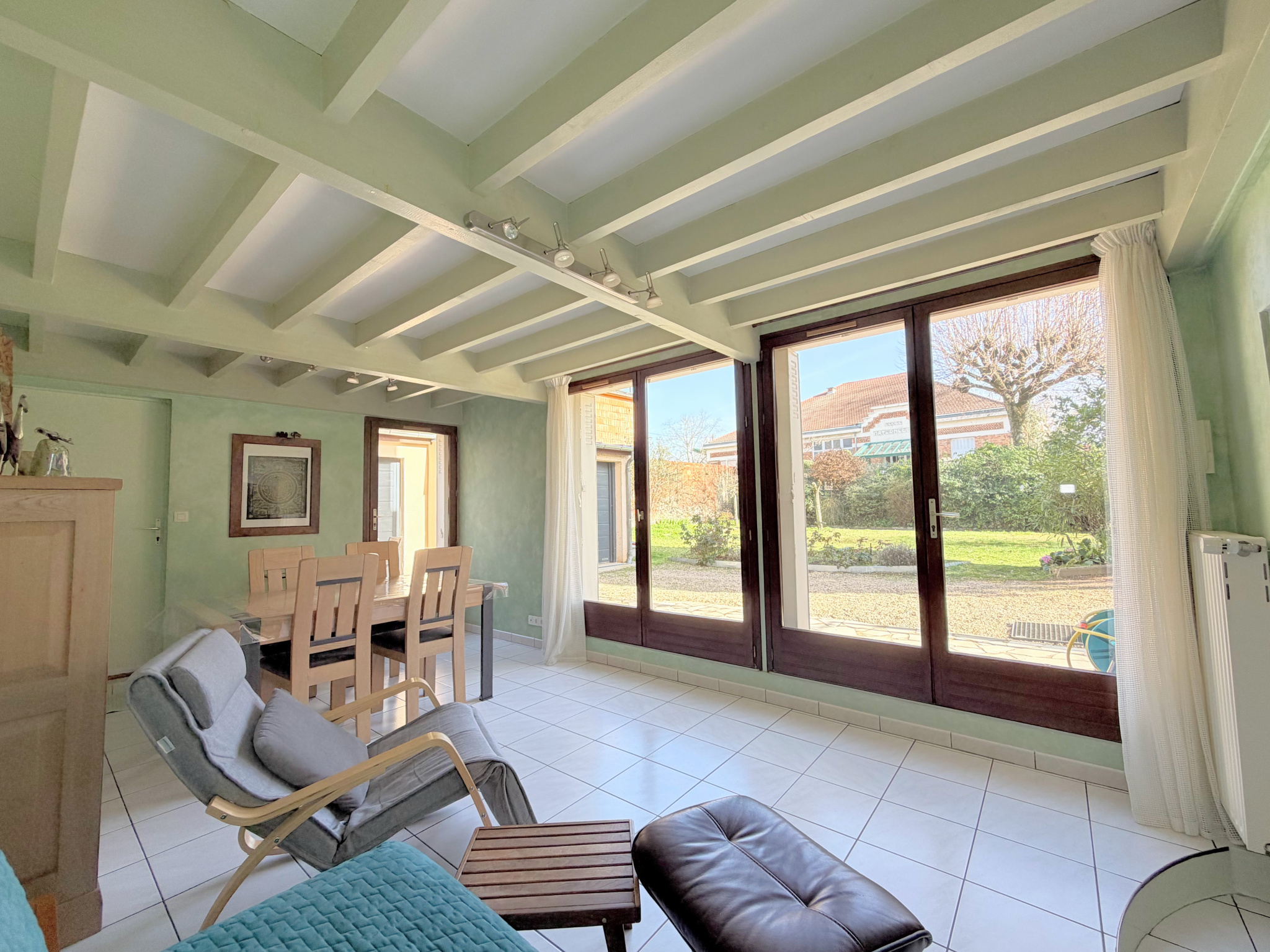 MAISON ENTRE CENTRE-VILLE ET RER A - PARCELLE DE 602 m2