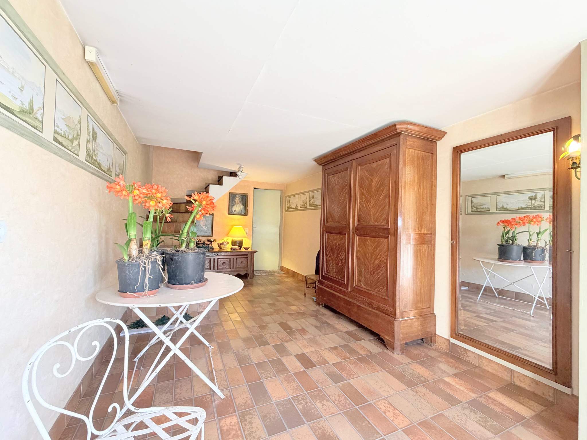 Maison 175 m2 - Parcelle 584 m2 - 6 chambres - Châtaigneraie/Richelieu