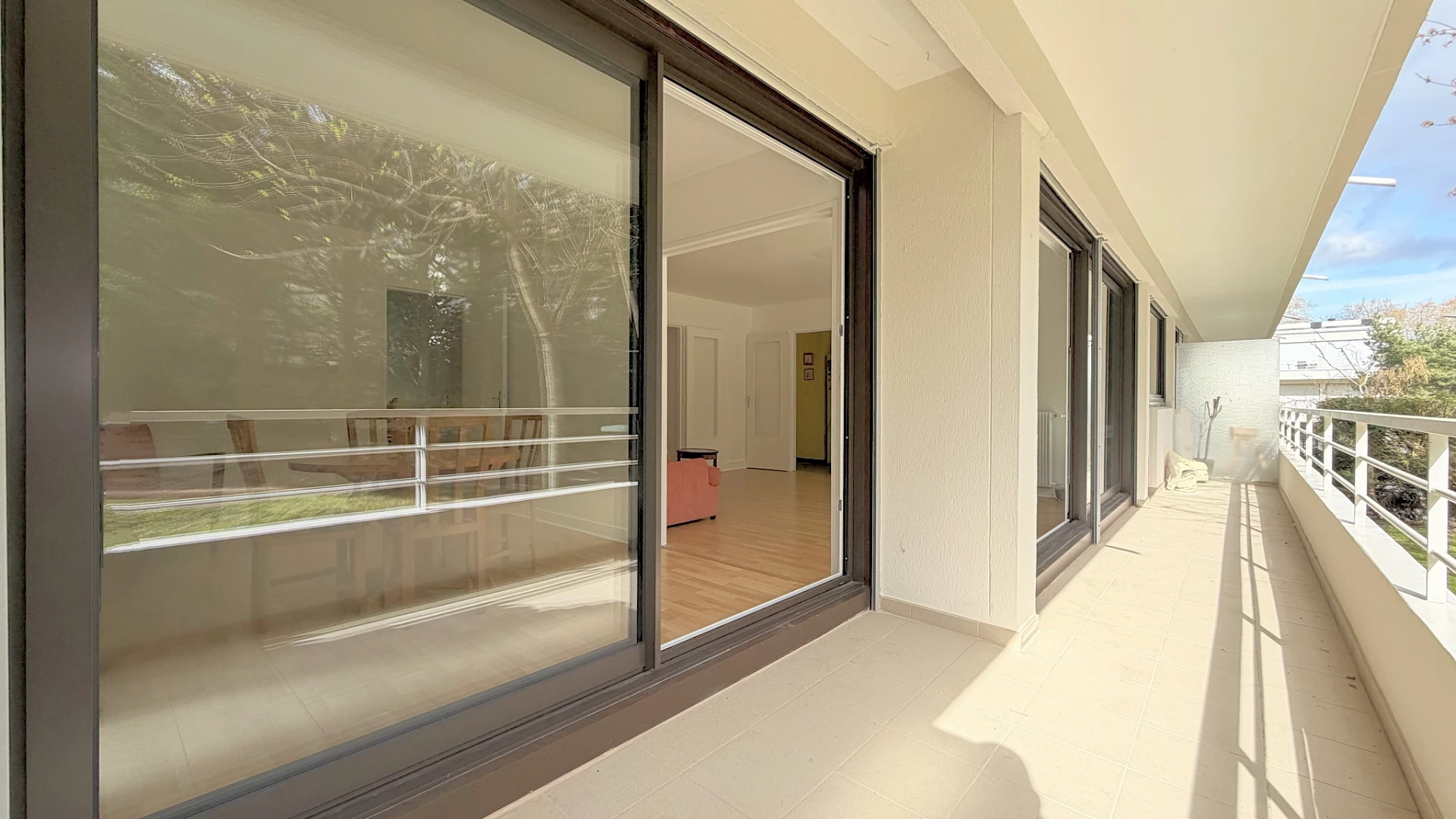 4 PIÈCES, 2 BALCONS, CAVE ET PARKING   BOIS-PRÉAU