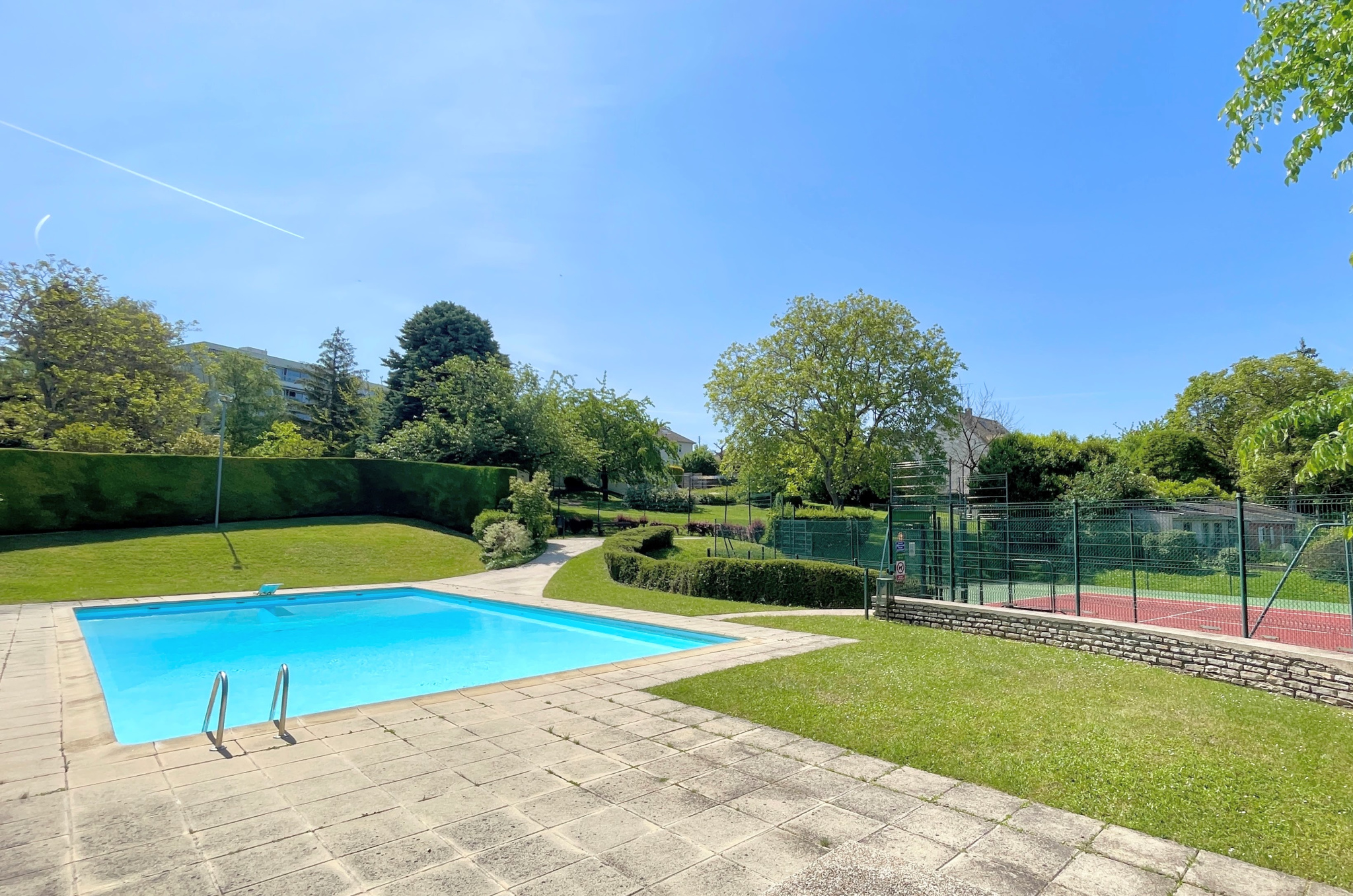 Appartement - 2 CH - 61,26 m2 - Résidence « Les Terrasses de Rueil »