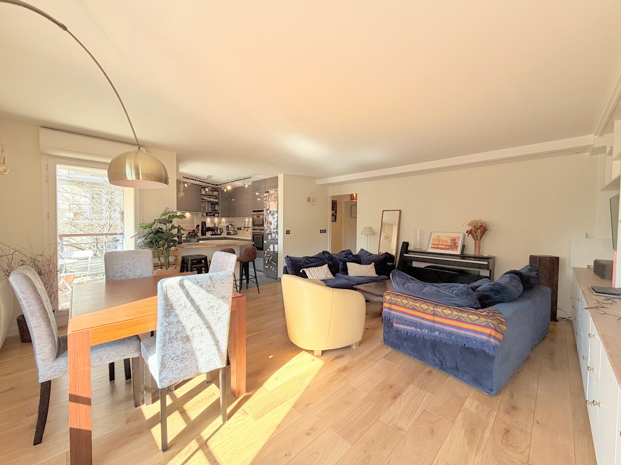 4 Pièces de 84,1 m2 - Suresnes