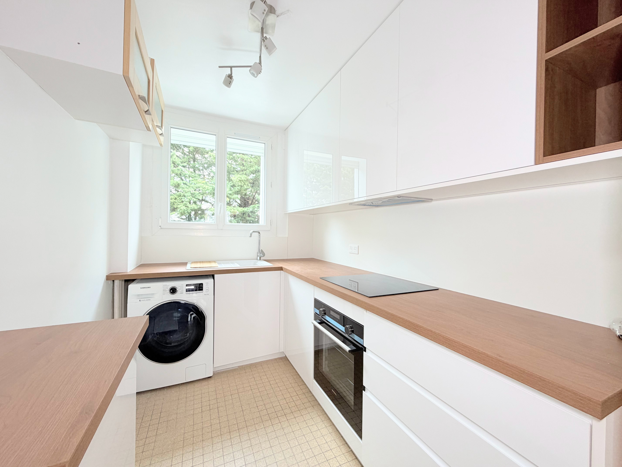 Appartement 66,20 m2 - 3 pièces - cave et parking