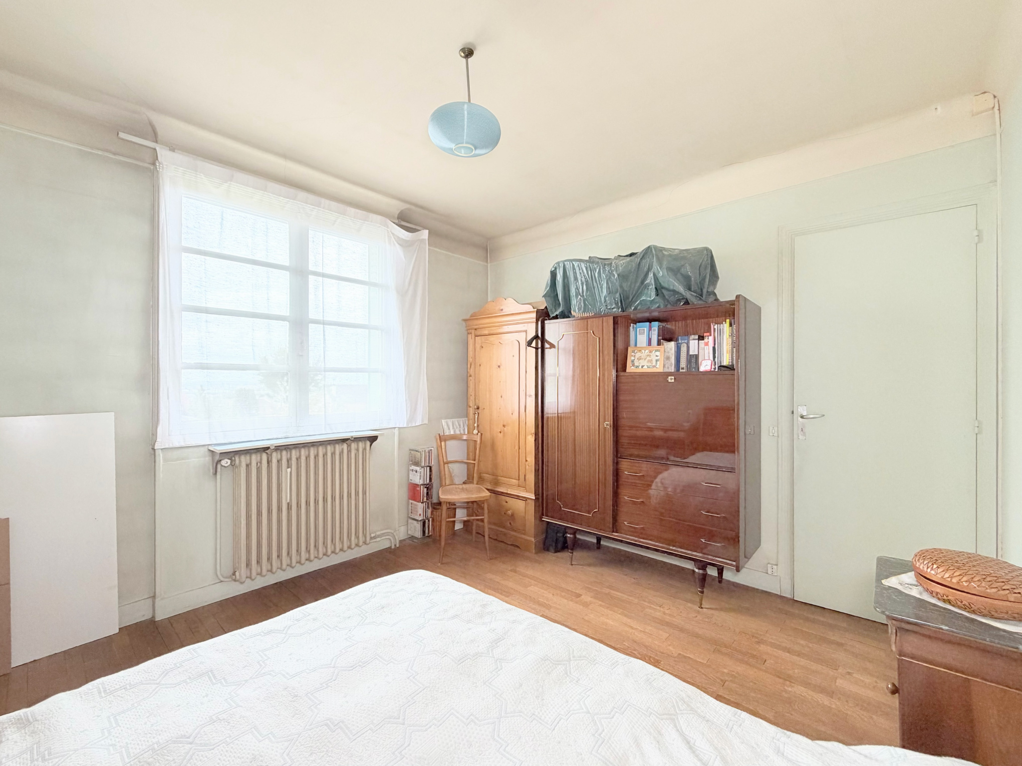 3 chambres - Maison de 91 m2 habitables sur sous-sol total (46 m2) - Parcelle 495 m2