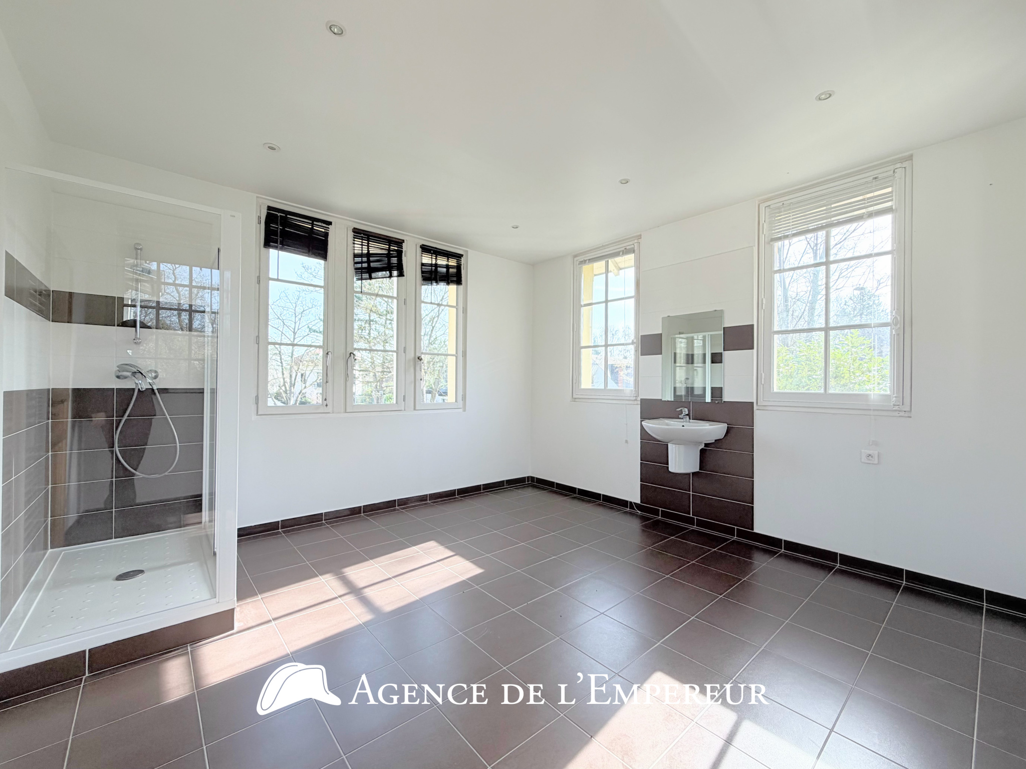 Demeure dans le Parc de la Malmaison, parcelle de 3 000 m2