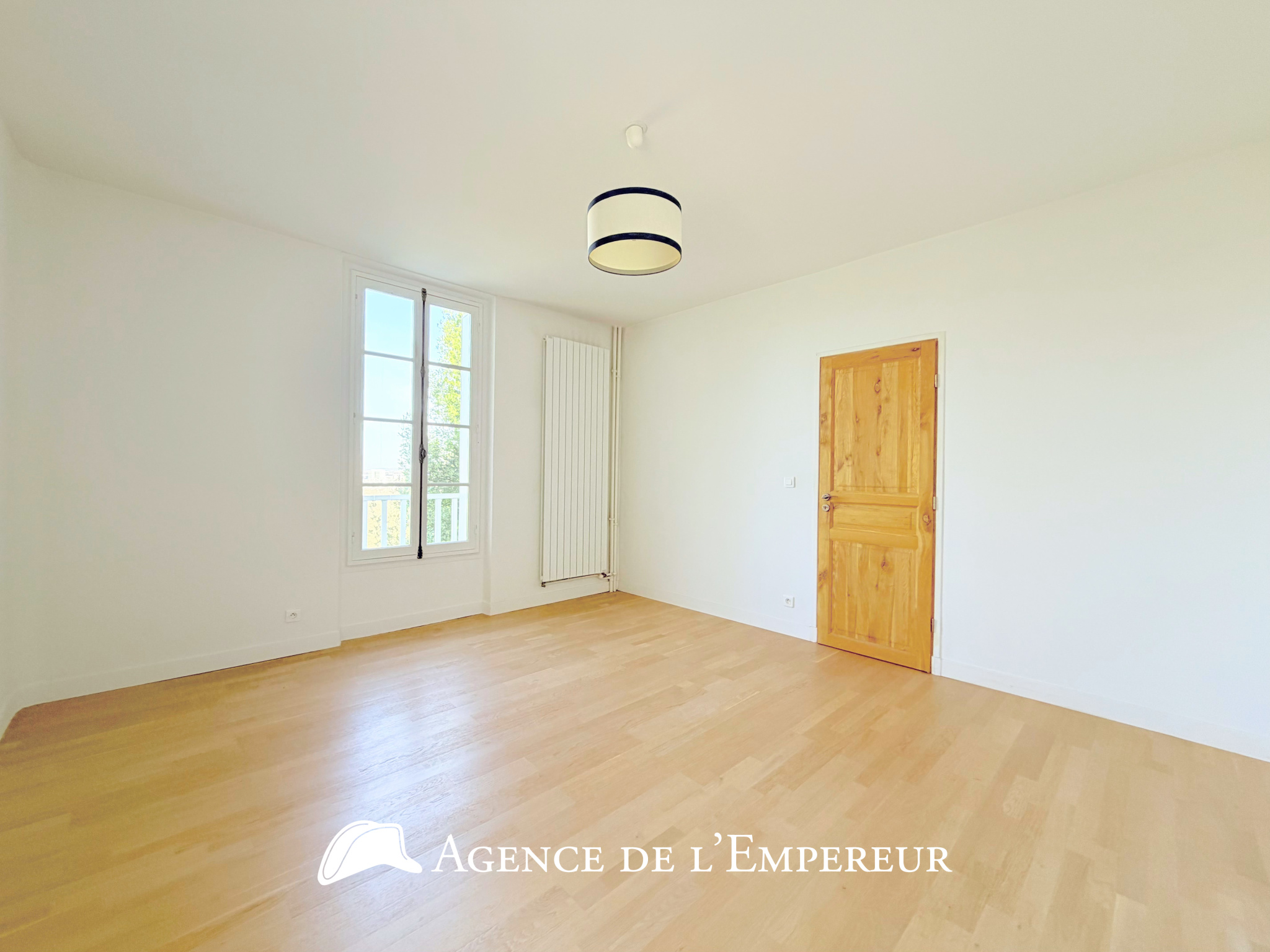 Demeure dans le Parc de la Malmaison, parcelle de 3 000 m2