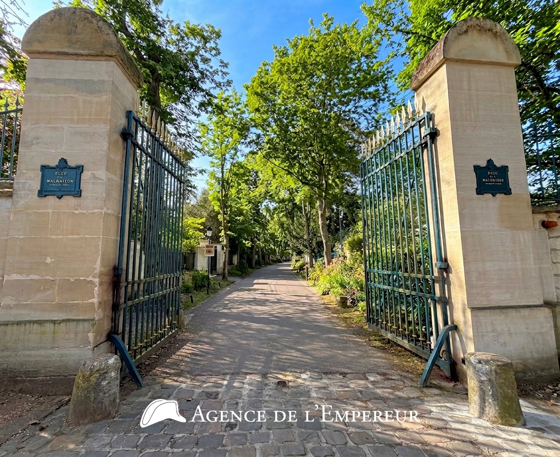 Demeure dans le Parc de la Malmaison, parcelle de 3 000 m2