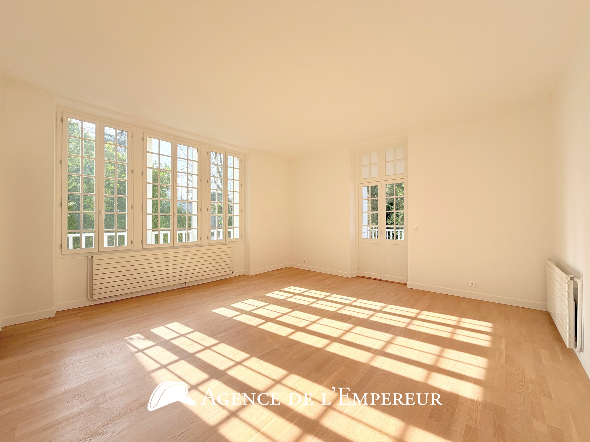 Demeure dans le Parc de la Malmaison, parcelle de 3 000 m2