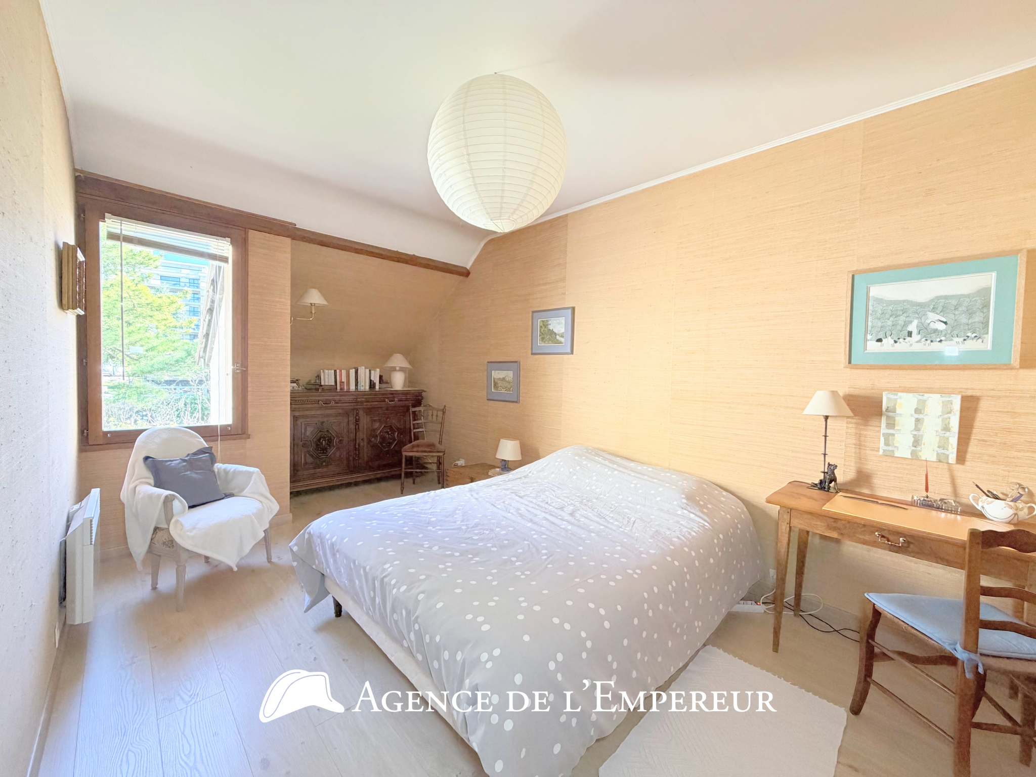 Maison 175 m2 - Parcelle 584 m2 - 6 chambres - Châtaigneraie/Richelieu