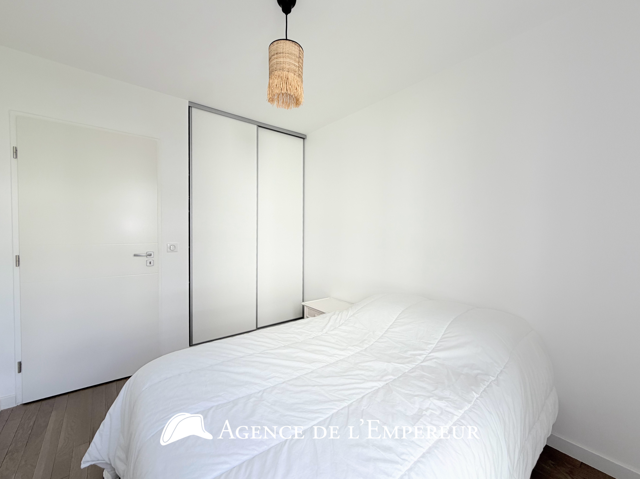 Magnifique 4 pièces de 80 m2 en location meublée