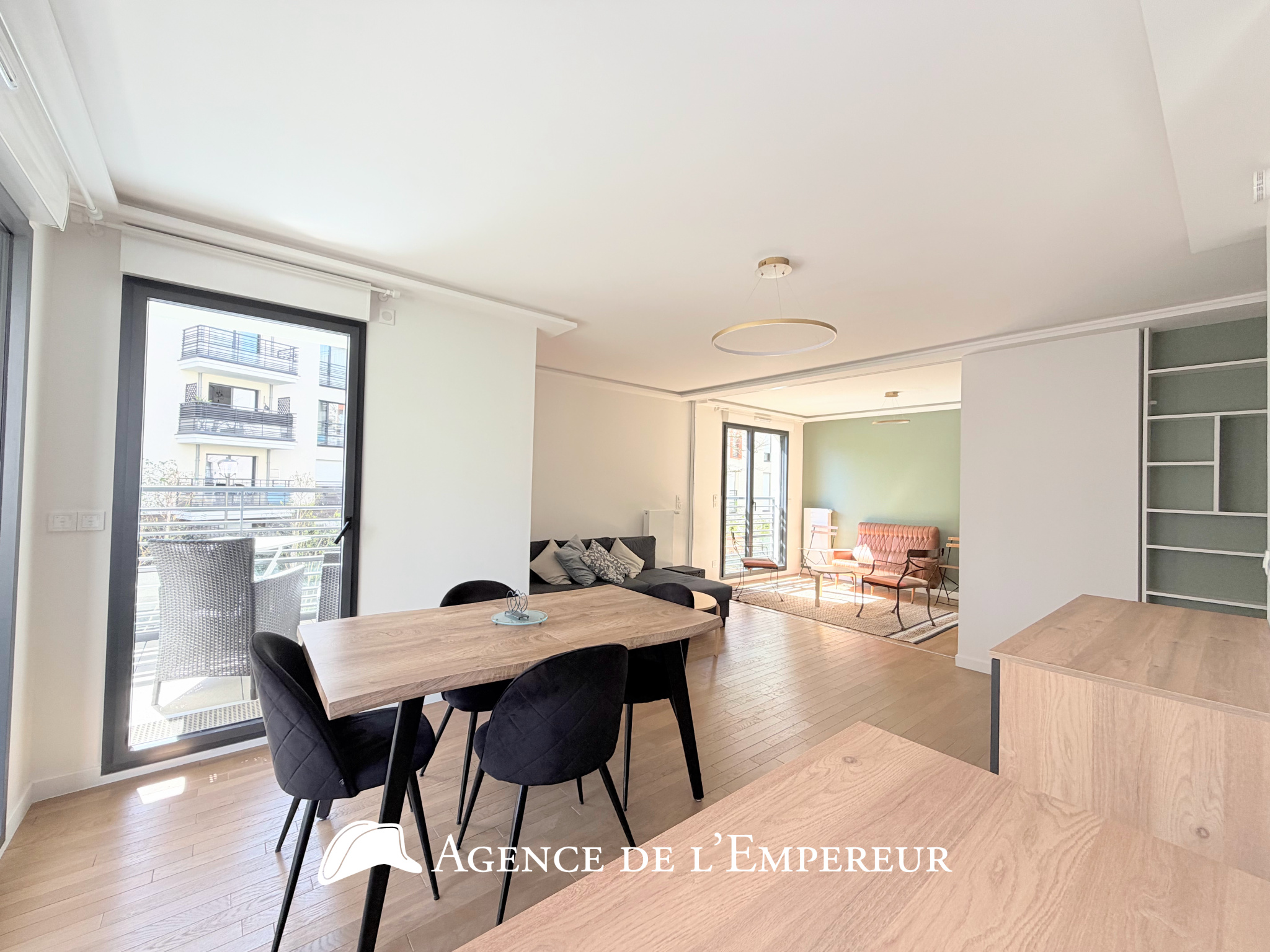 Magnifique 4 pièces de 80 m2 en location meublée