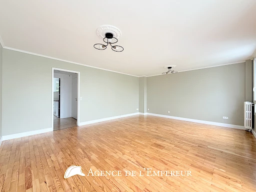 Appartement 66,20 m2 - 3 pièces - cave et parking