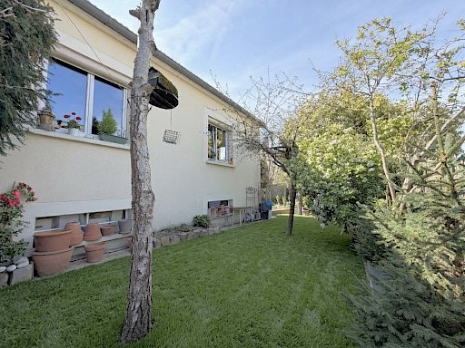 MAISON 4 CHAMBRES AU CALME À PROXIMITÉ DE LA PLACE BESCHE