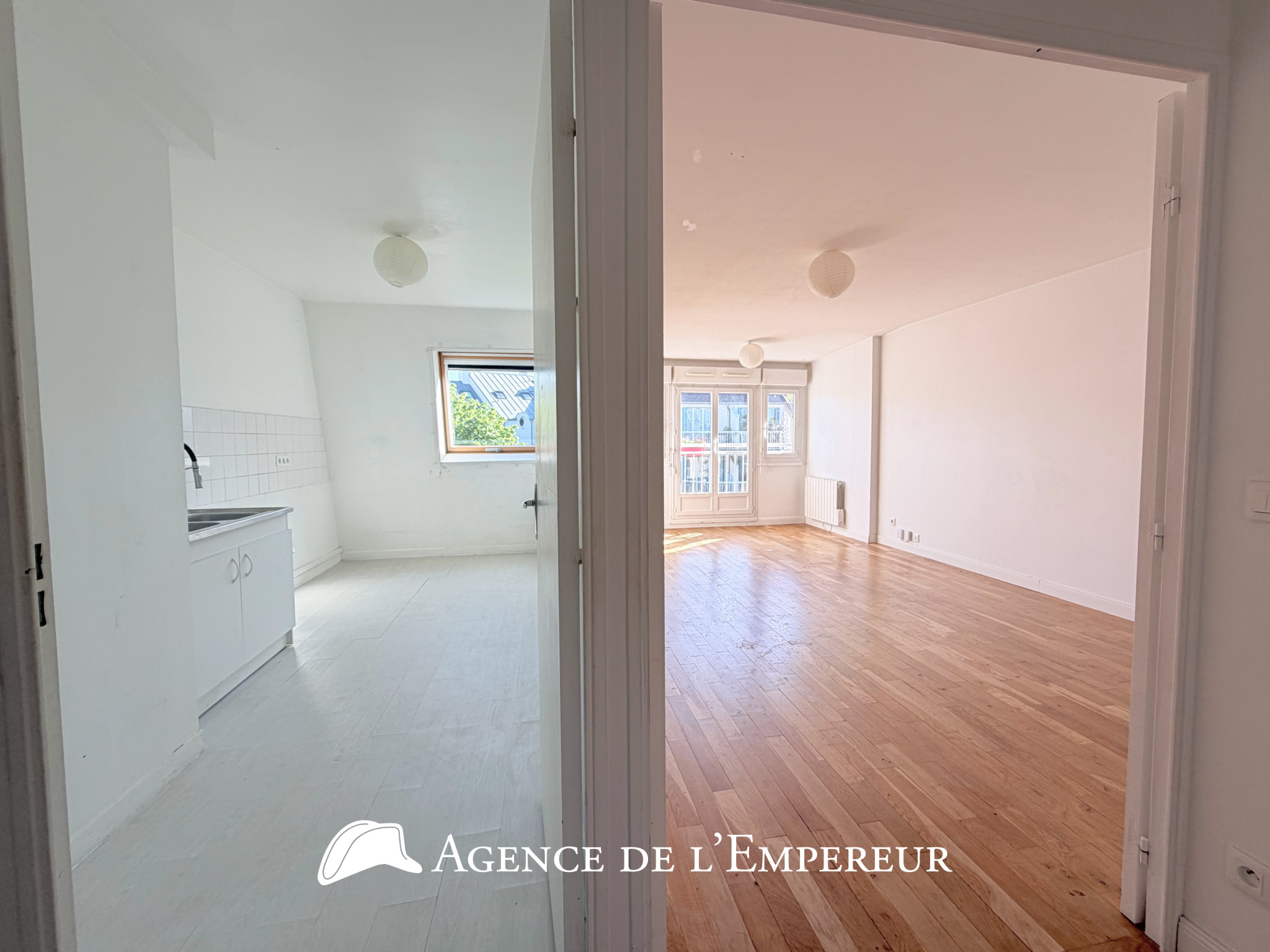 3 pièces avec parking, dernier étage, cœur de ville   DPE C