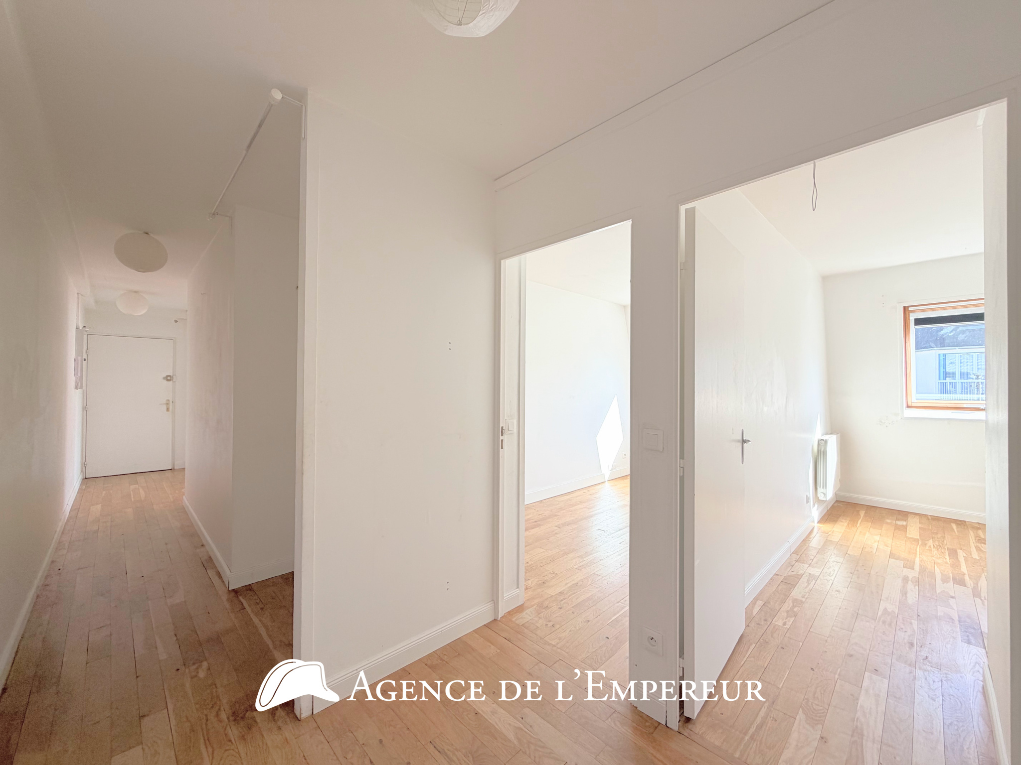 3 pièces avec parking, dernier étage, cœur de ville   DPE C