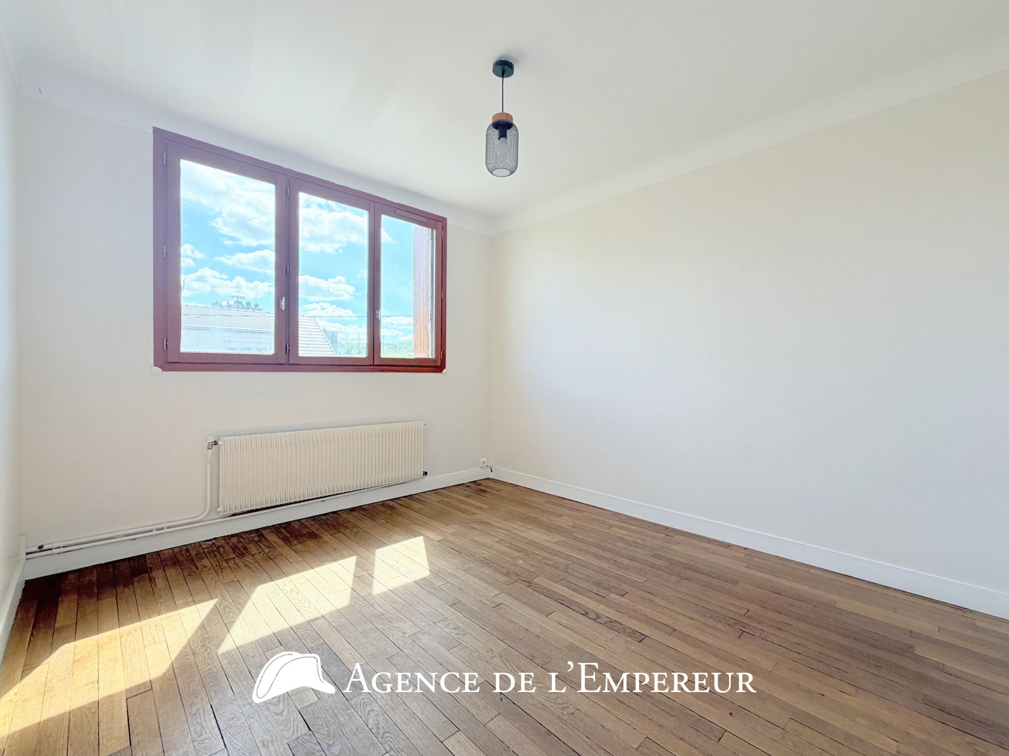 Maison avec jardin   proche Bois-Préau