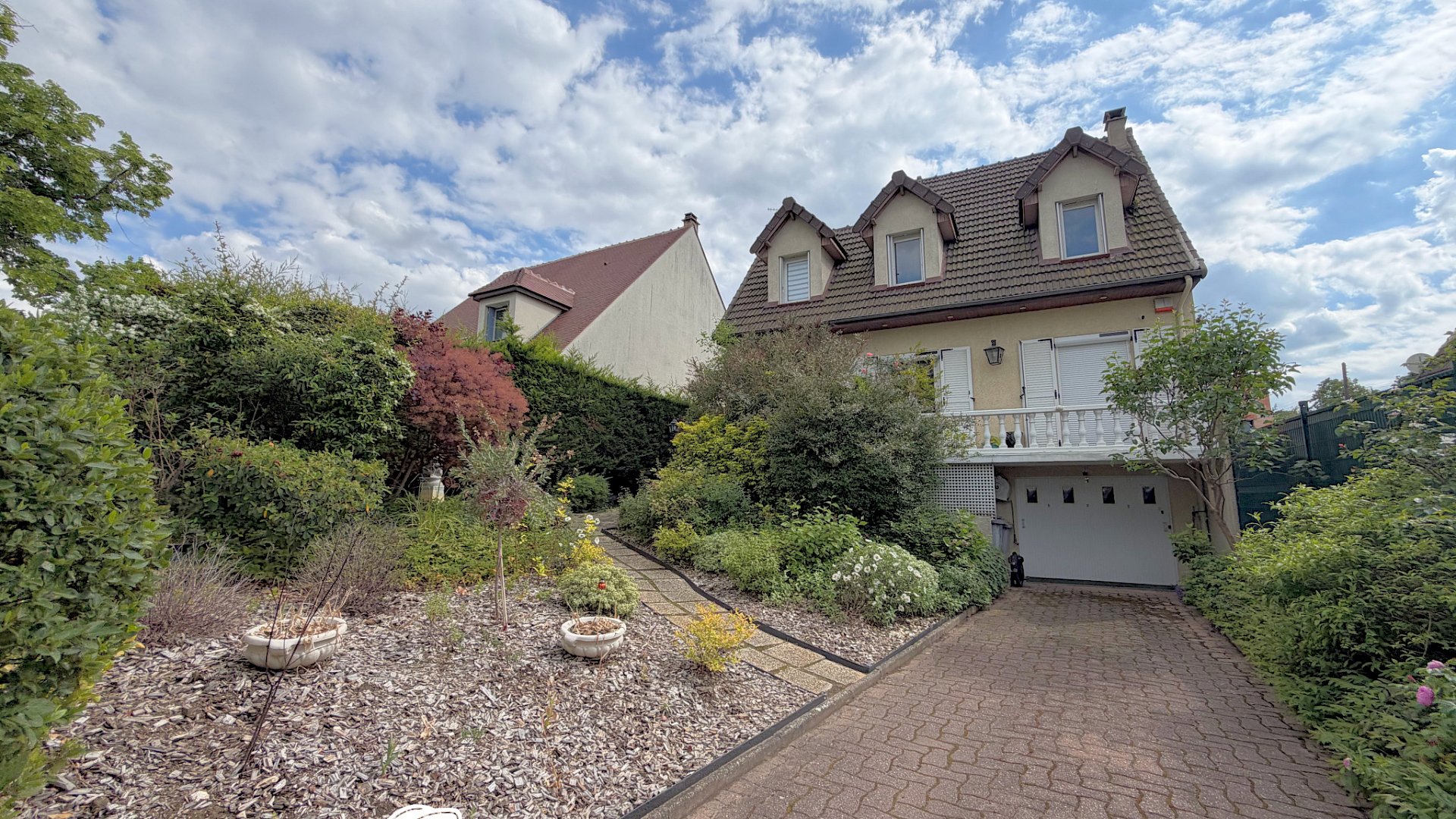 Maison 6 pièces Buzenval/Chataigneraie-Richelieu