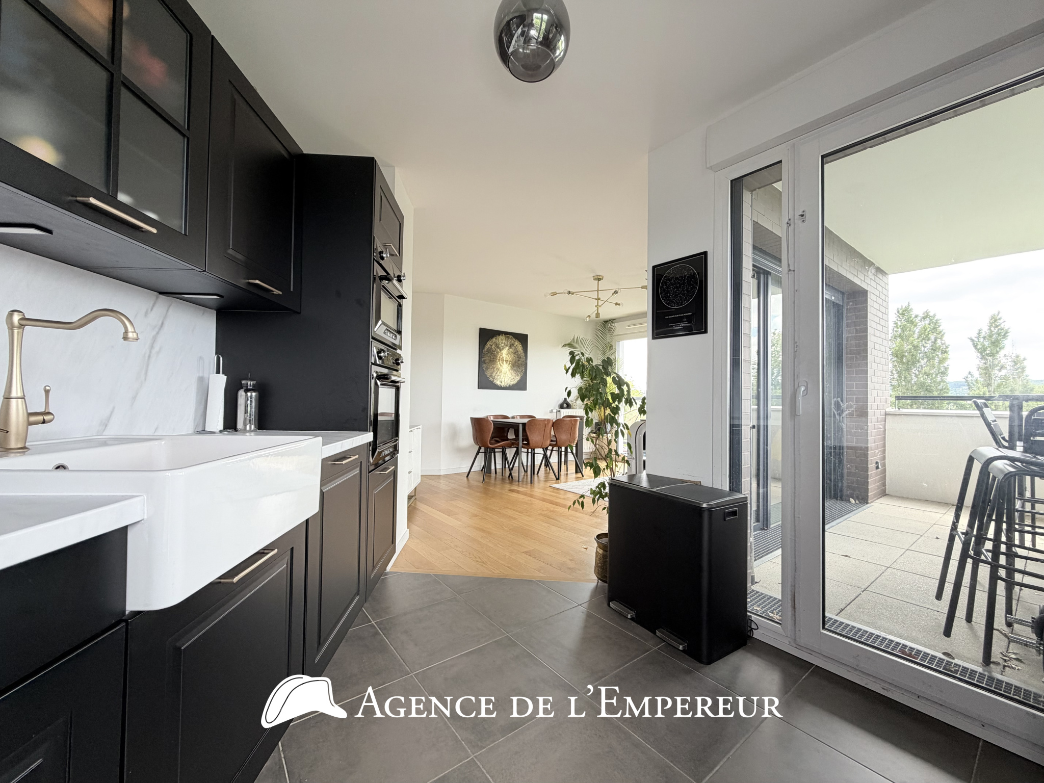 Magnifique 3 pièces de 67,89 m2 en location meublée avec parking double