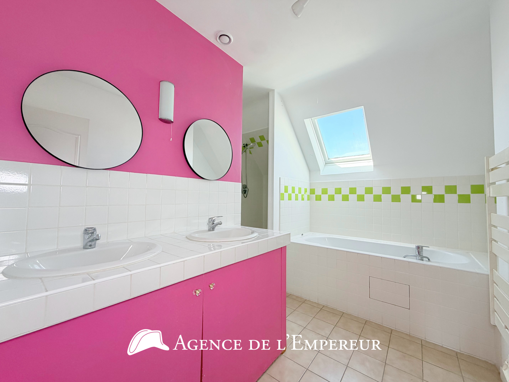 Grande maison 237 m2 Buzenval