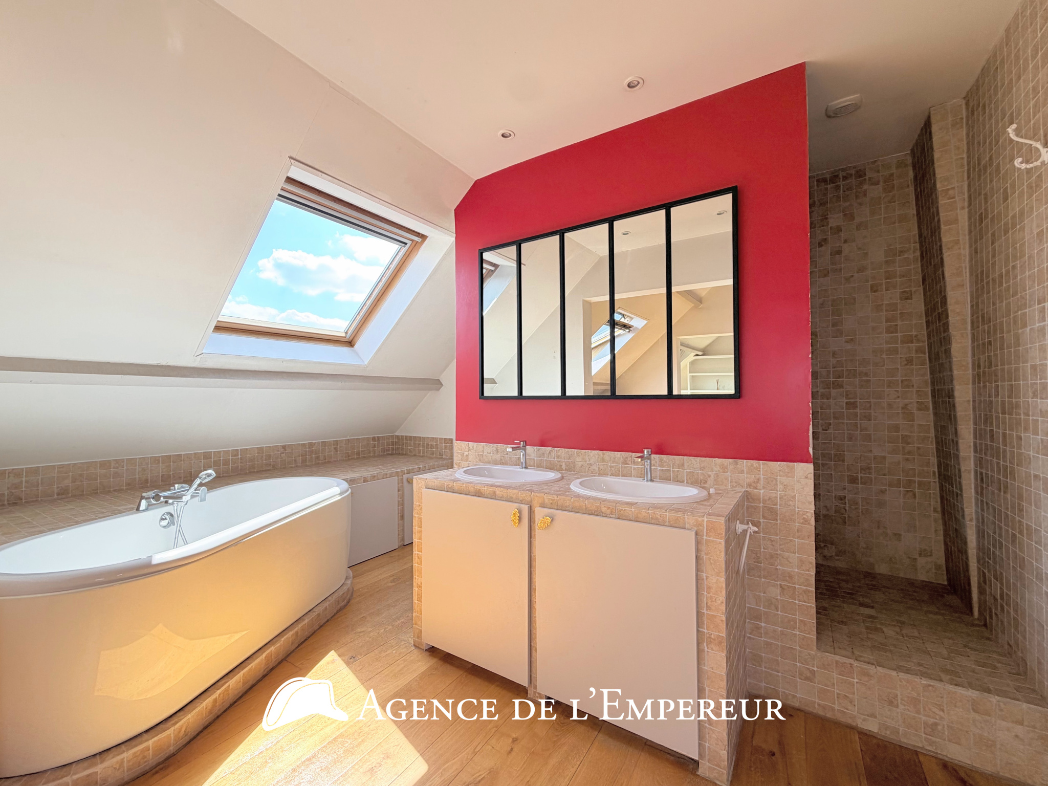 Grande maison 237 m2 Buzenval