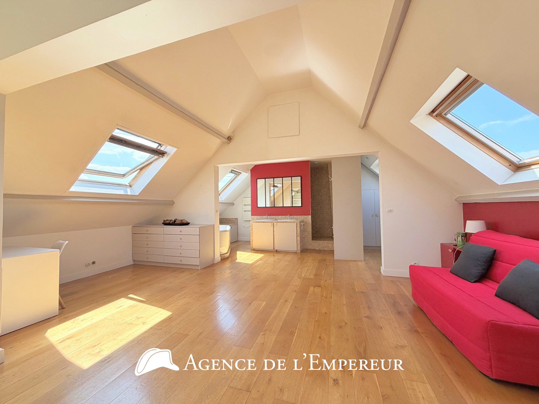 Grande maison 237 m2 Buzenval