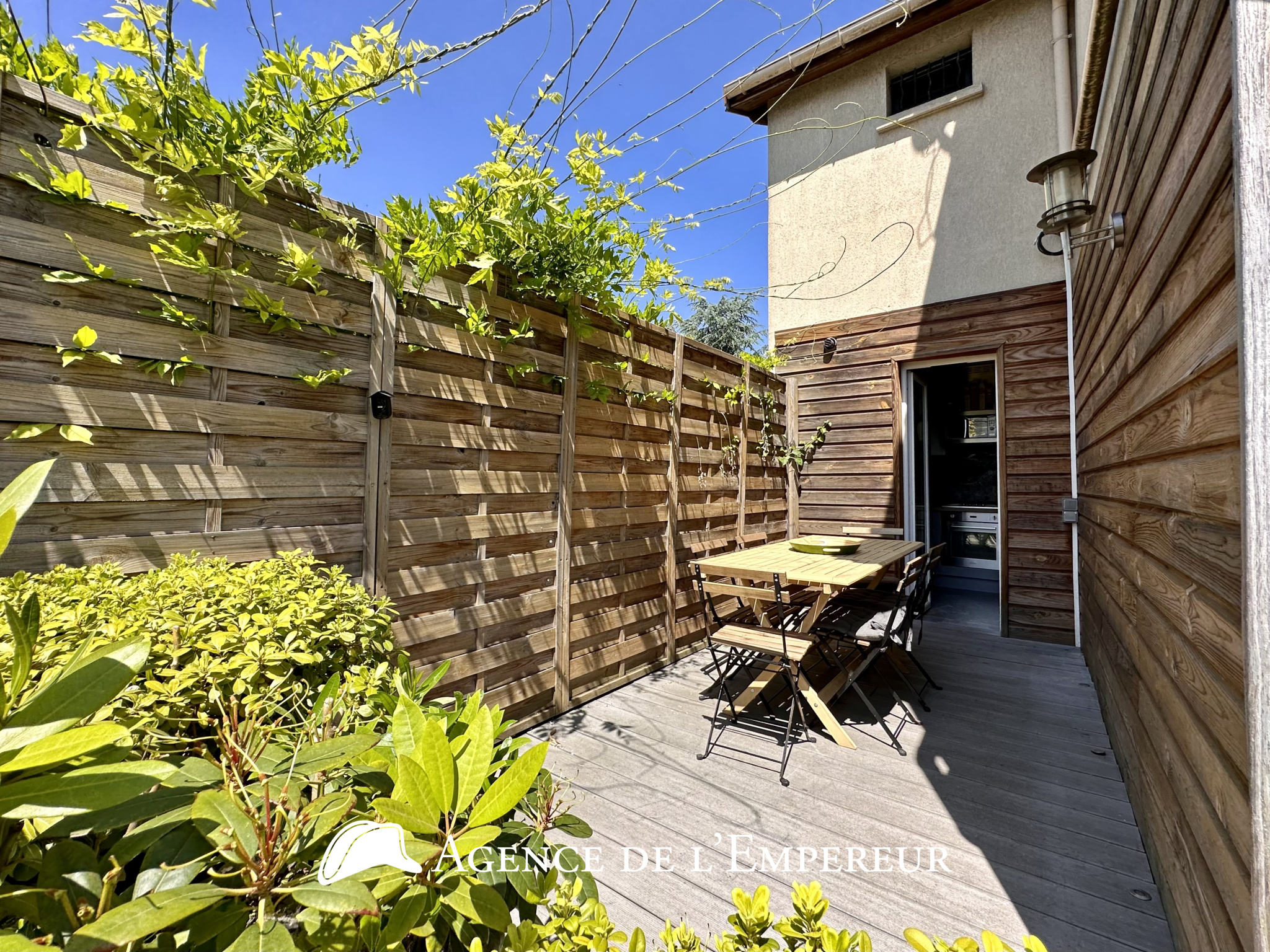 MAISON LOCATION RUEIL PLATEAU