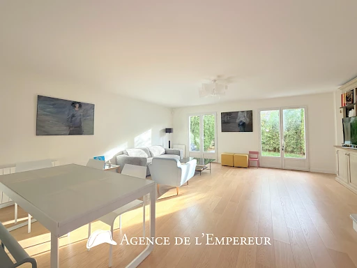 Maison de 148 m2   4 chambres