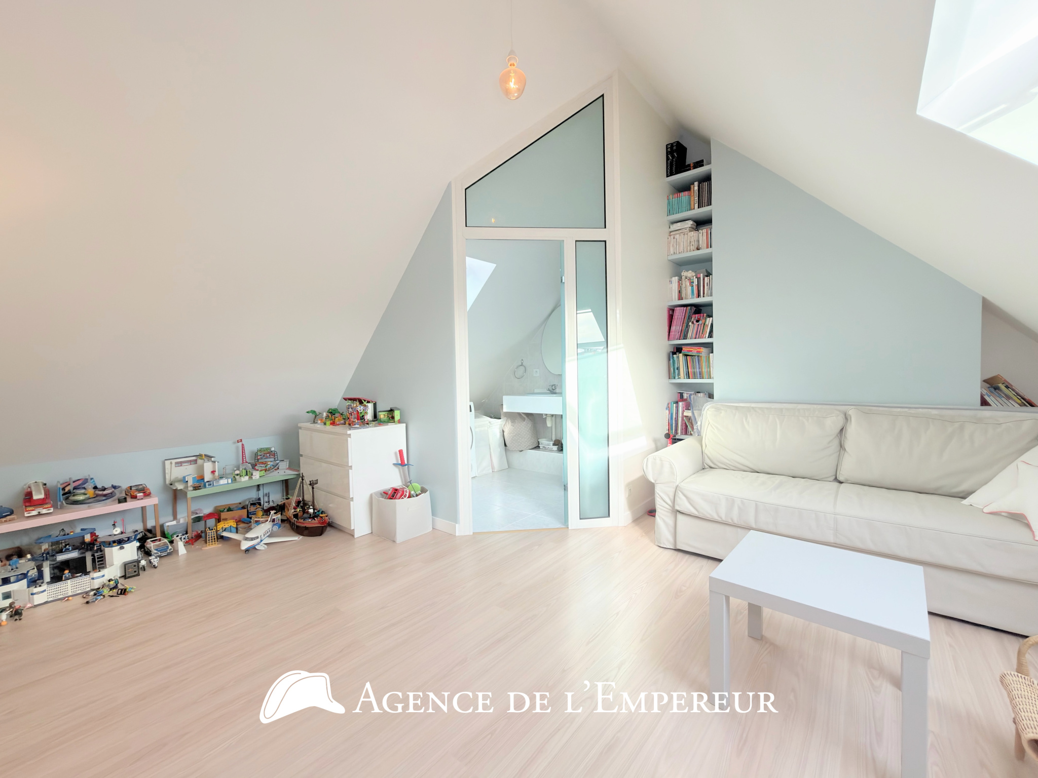 Maison de 148 m2   4 chambres