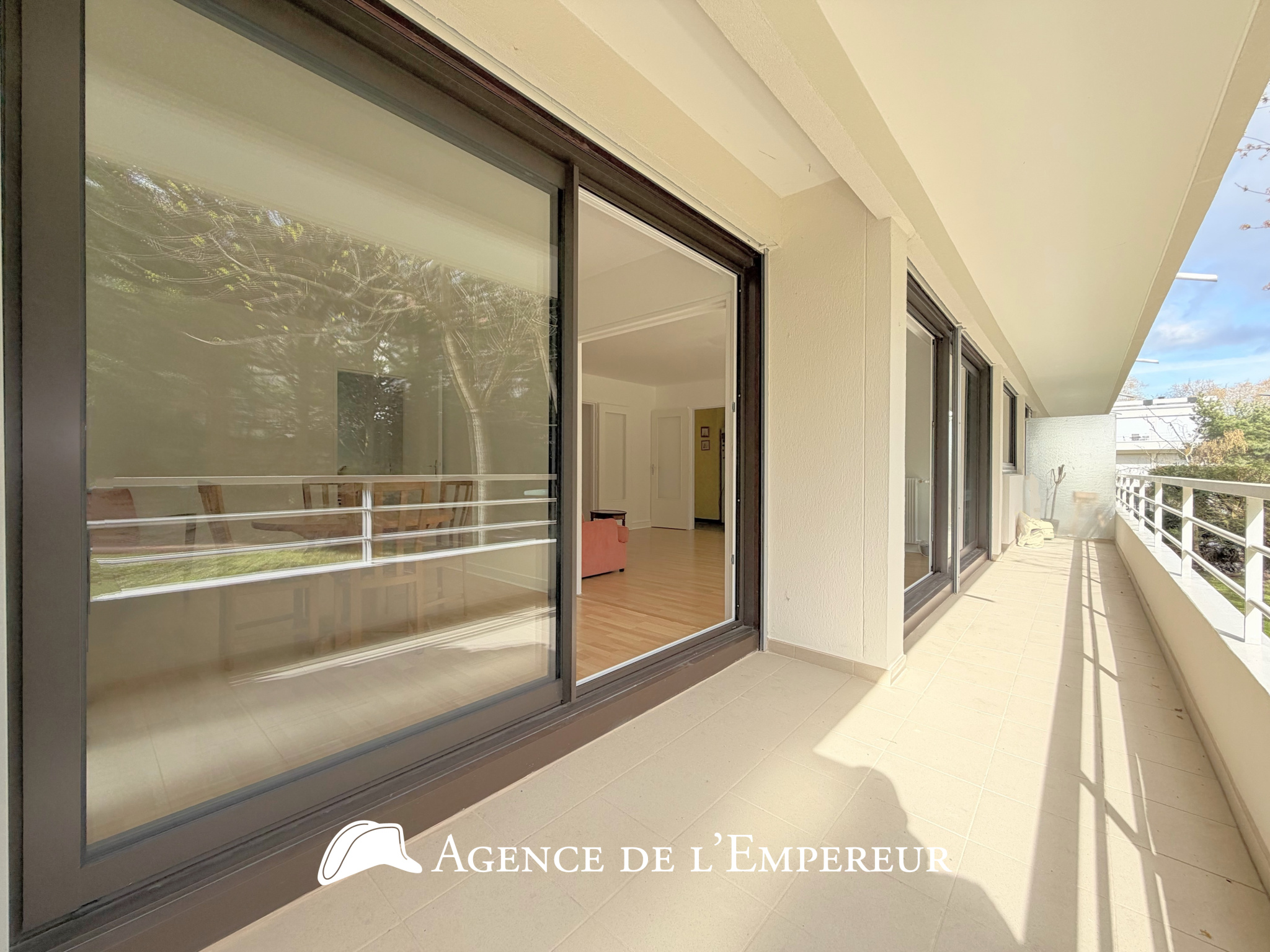 4 PIÈCES, 2 BALCONS, CAVE ET PARKING   BOIS-PRÉAU