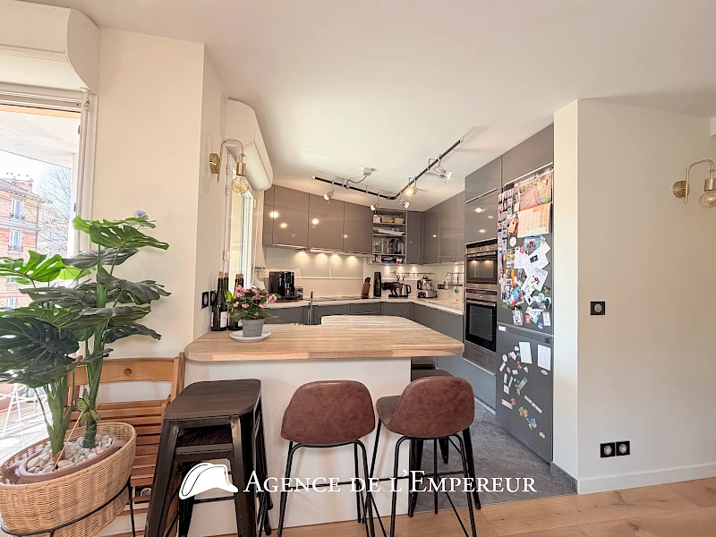 4 Pièces de 84,1 m2 - Suresnes
