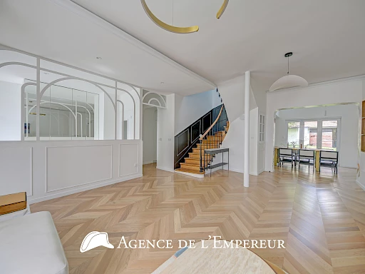 MAGNIFIQUE MAISON EN LOCATION   CŒUR DE VILLE - 1