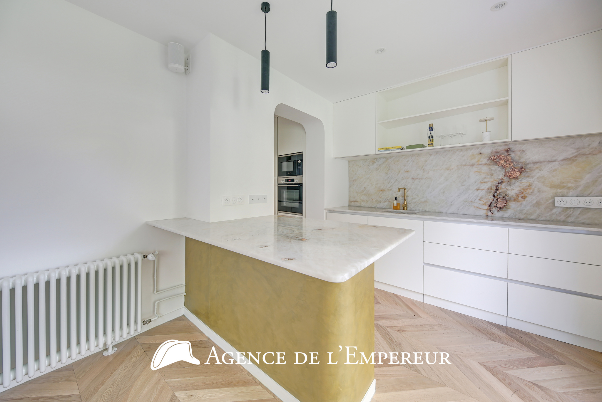 MAGNIFIQUE MAISON EN LOCATION   CŒUR DE VILLE