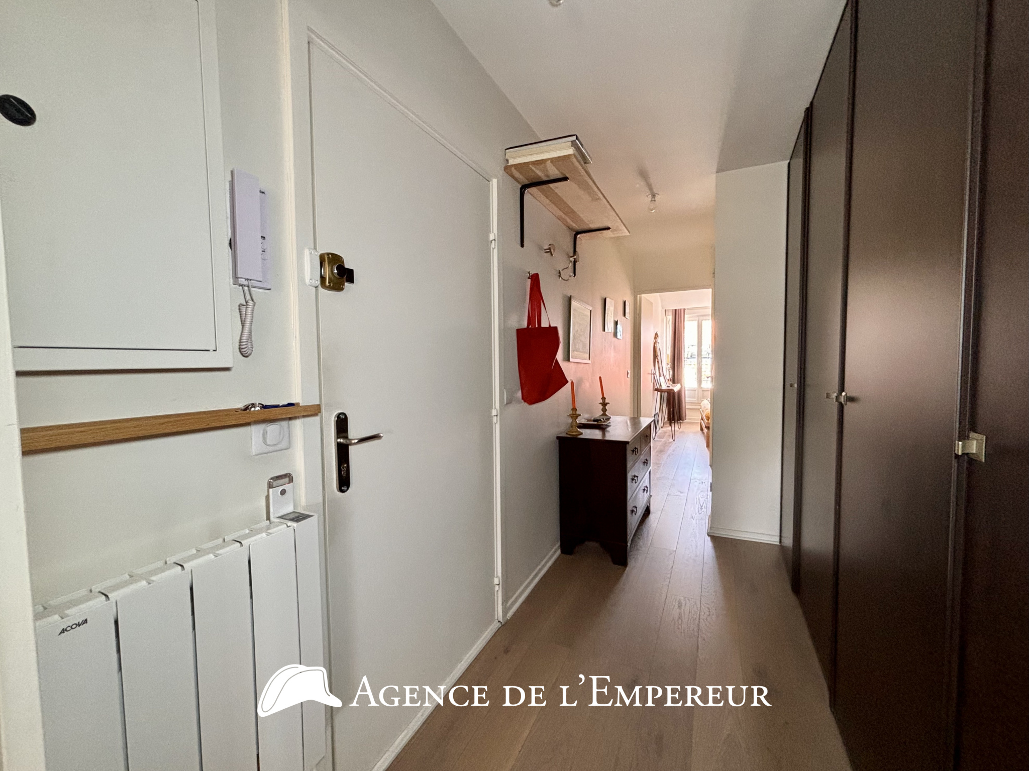 2 PIÈCES LOCATION DERNIER ÉTAGE