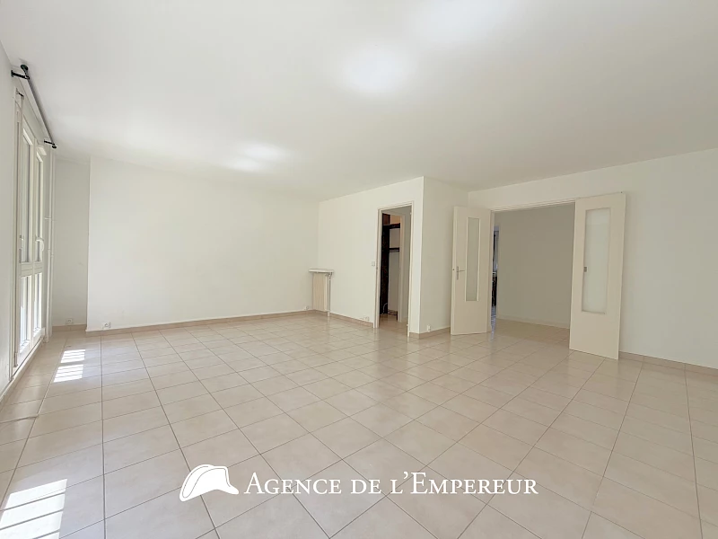 Appartement traversant 5 pièces - Rueil Buzenval
