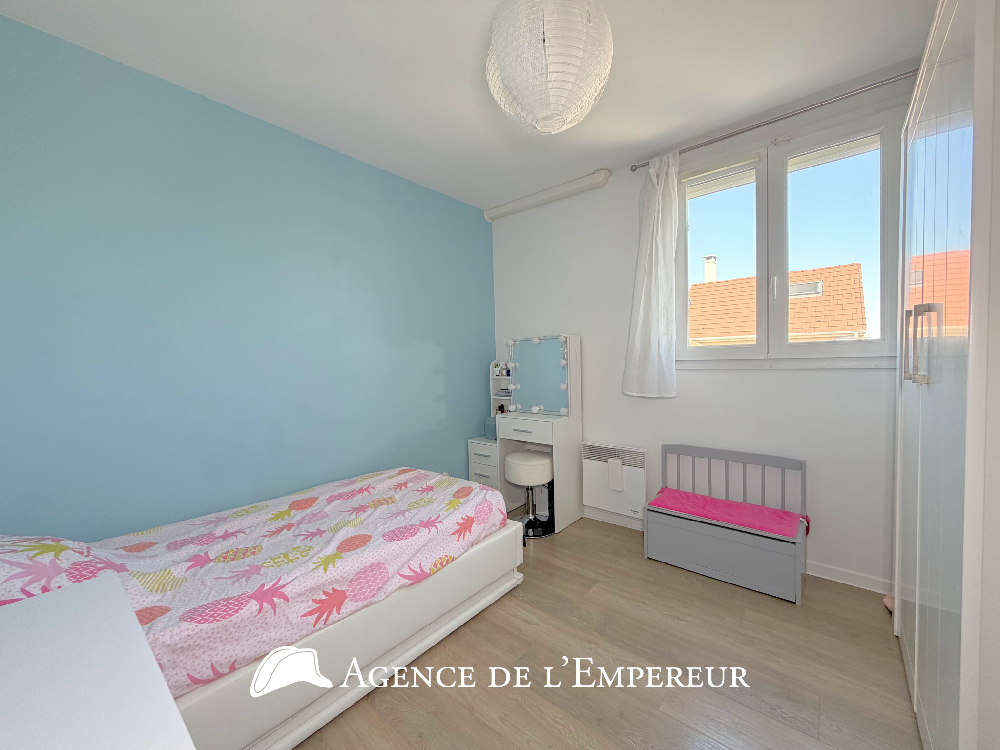 MAISON 4 CHAMBRES NANTERRE, PROCHE RUEIL