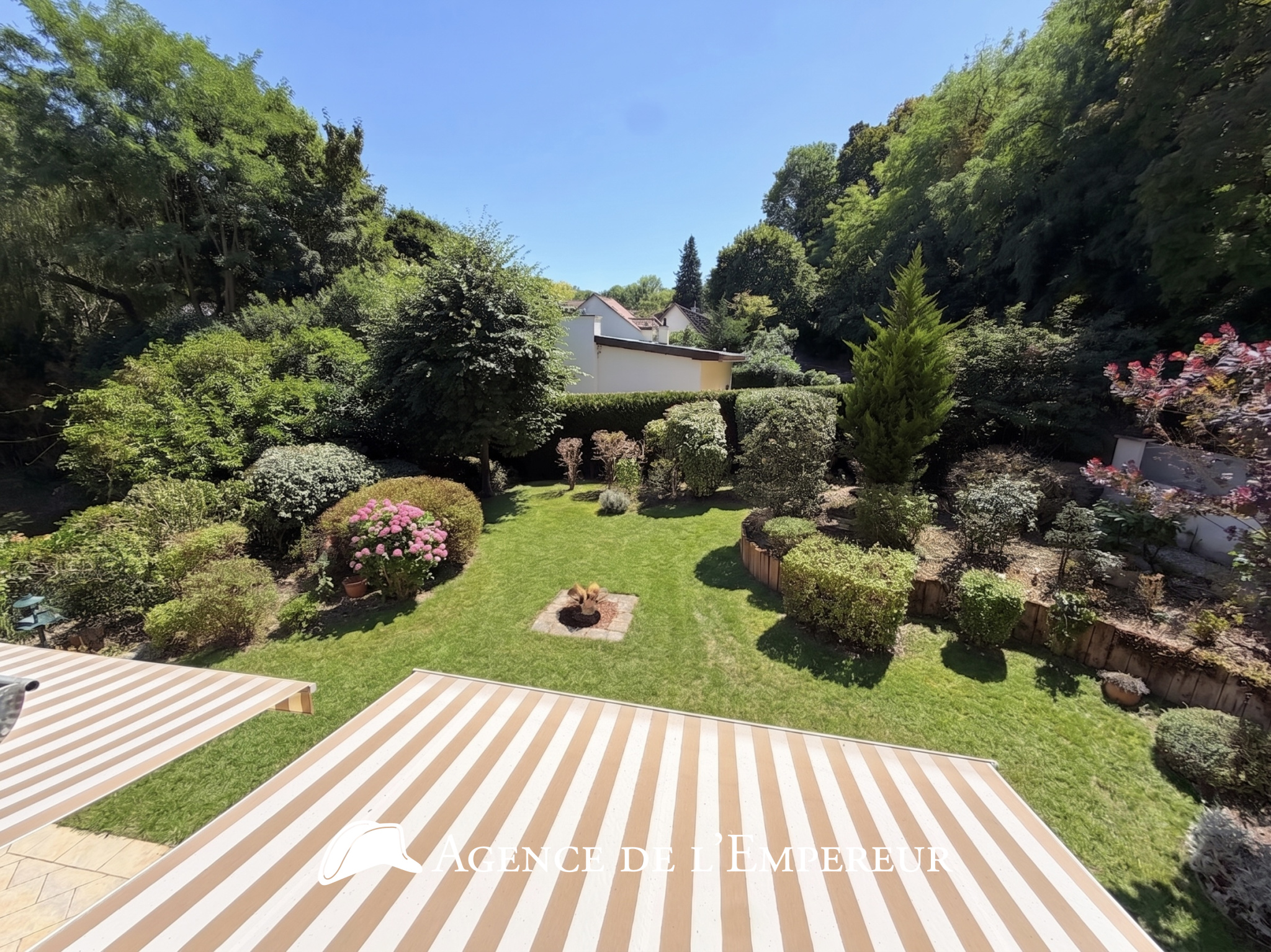 Maison 5 chambres, grand jardin, Saint-Cucufa.