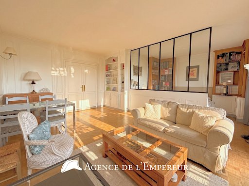 4 Pièces de 79,74 m2 - Balcon, cave et parking. Suresnes - 1