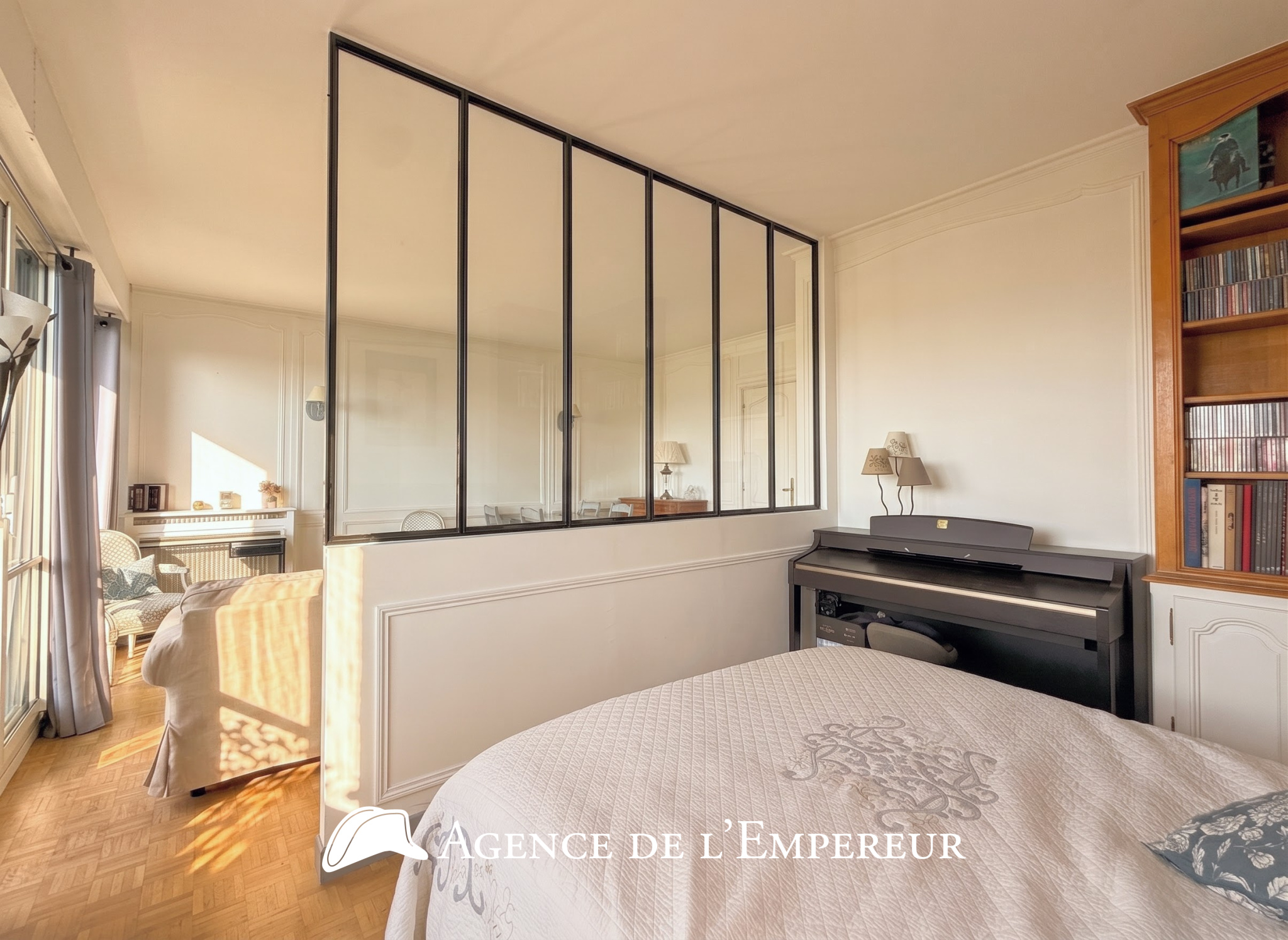 4 Pièces de 79,74 m2 - Balcon, cave et parking. Suresnes