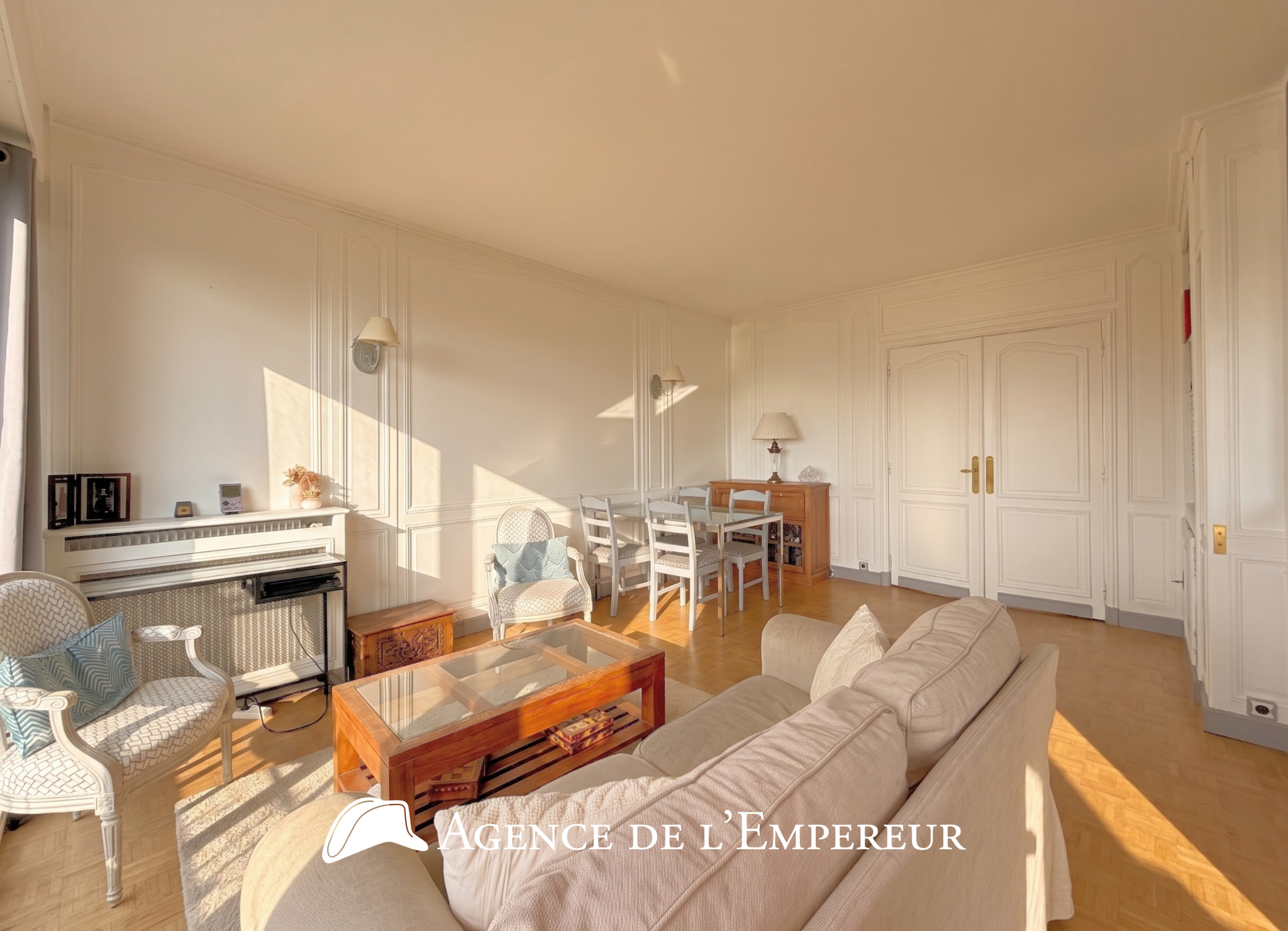 4 Pièces de 79,74 m2 - Balcon, cave et parking. Suresnes