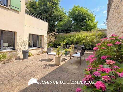 Maison contemporaine avec 120 m2 d'espace extérieur privatif   Rueil cœur de ville - 1