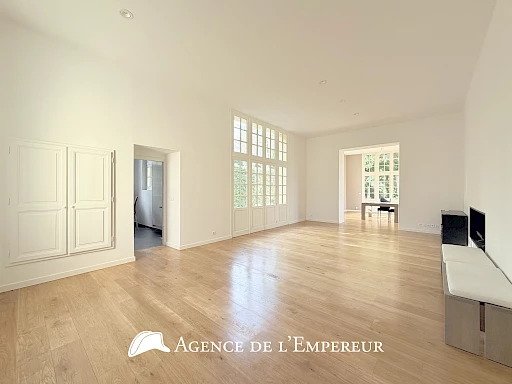 Demeure dans le Parc de la Malmaison, parcelle de 3 000 m2 - 2