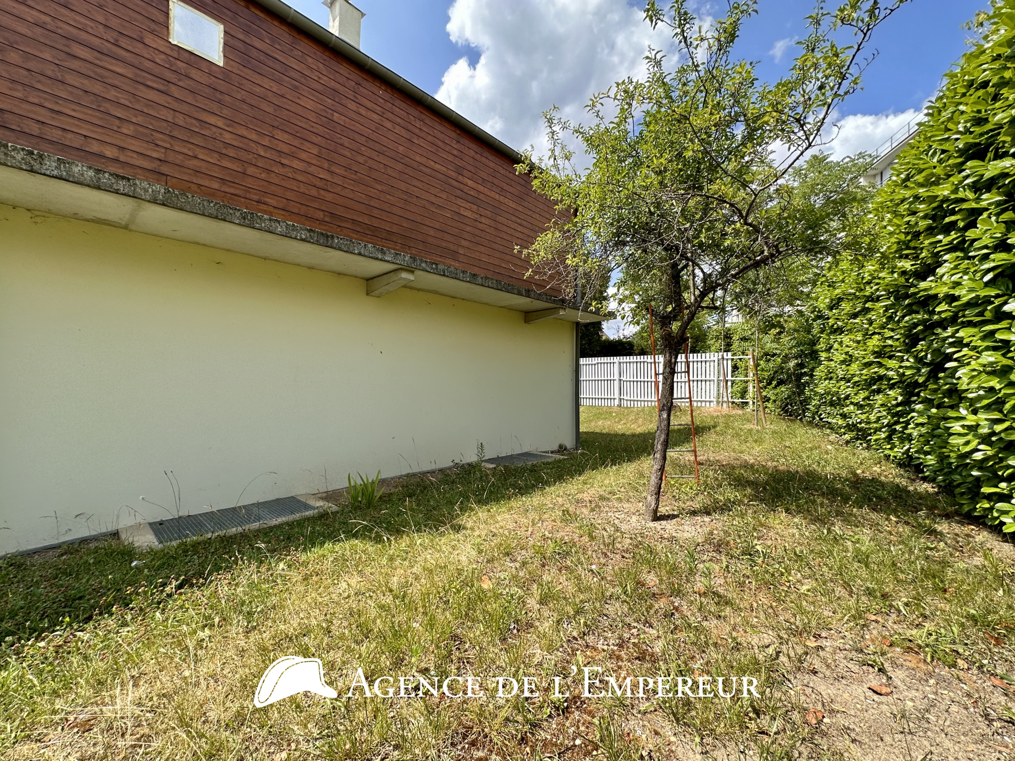  Maison 5 pièces - Rueil Buzenval - 19