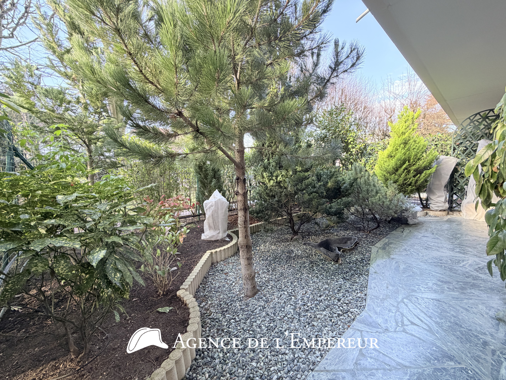 4 pièces traversant, jardin 26 m2 , DPE C, cave et parking - 4