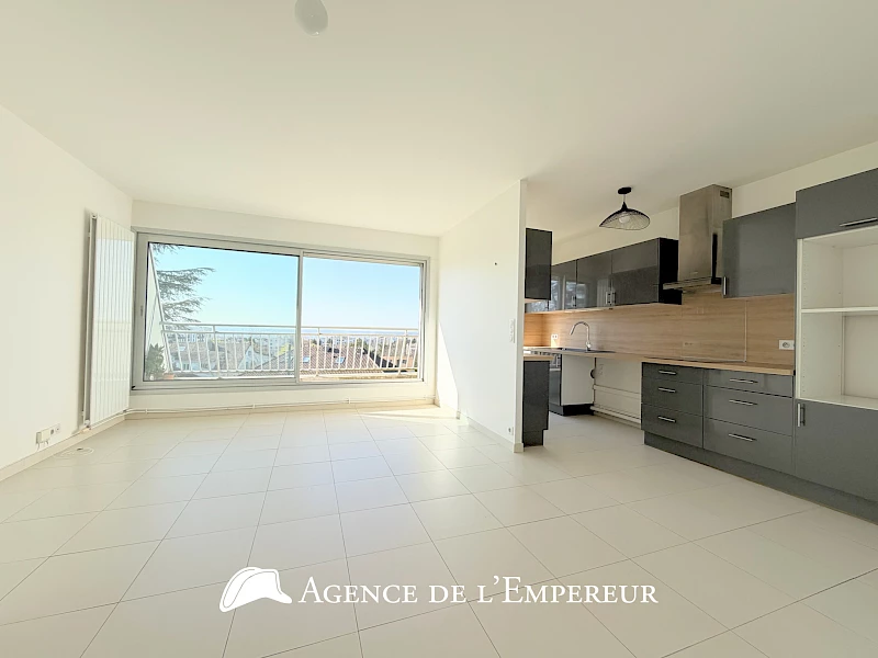 Appartement - 2 CH - 61,26 m2 - Résidence « Les Terrasses de Rueil »