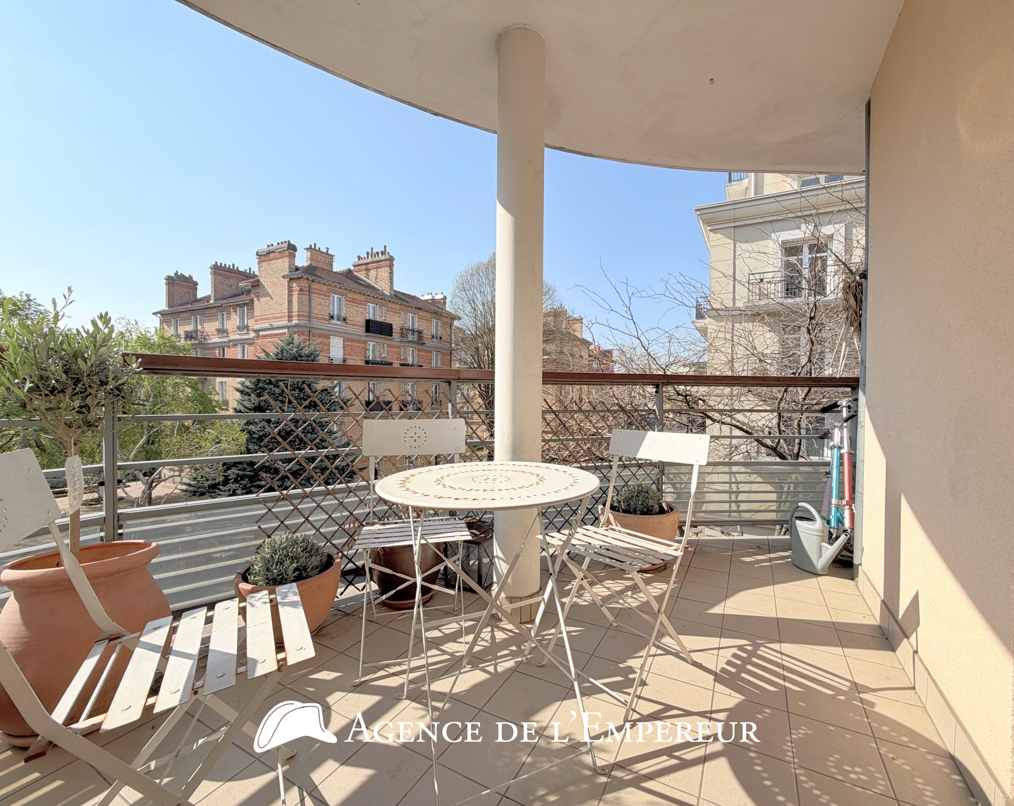 4 Pièces de 84,1 m2 - Suresnes - 3